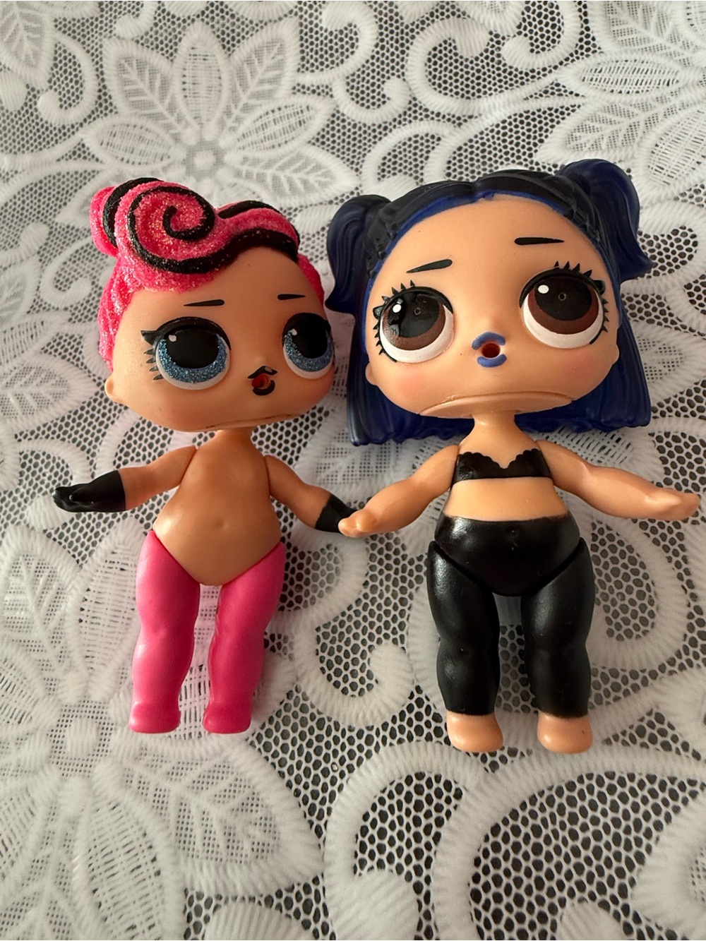 ✨ L.O.L. Surprise Doll Lot: Optical (Lights Glitter) & Dusk (Confetti Pop) 🖤